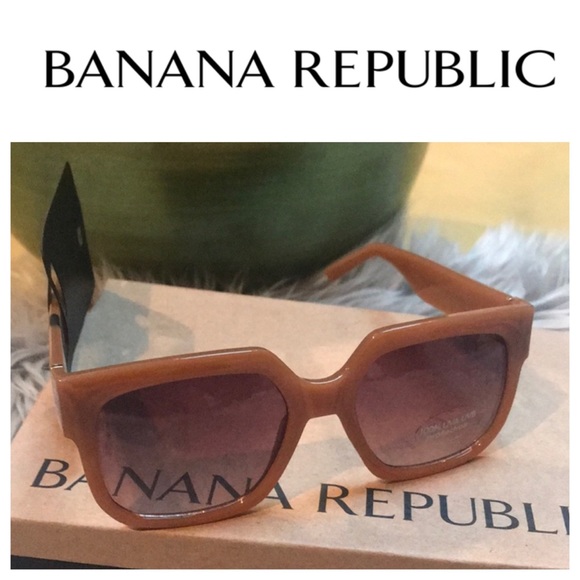 Banana Republic Accessories - Banana Republic Sunglasses